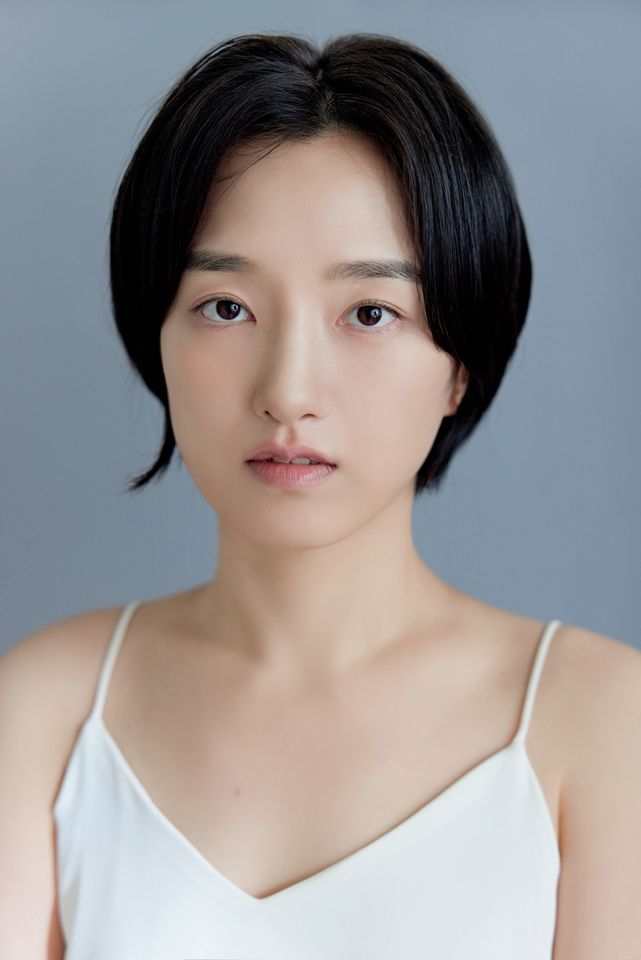 ホン・ウンジョン サムネイル画像