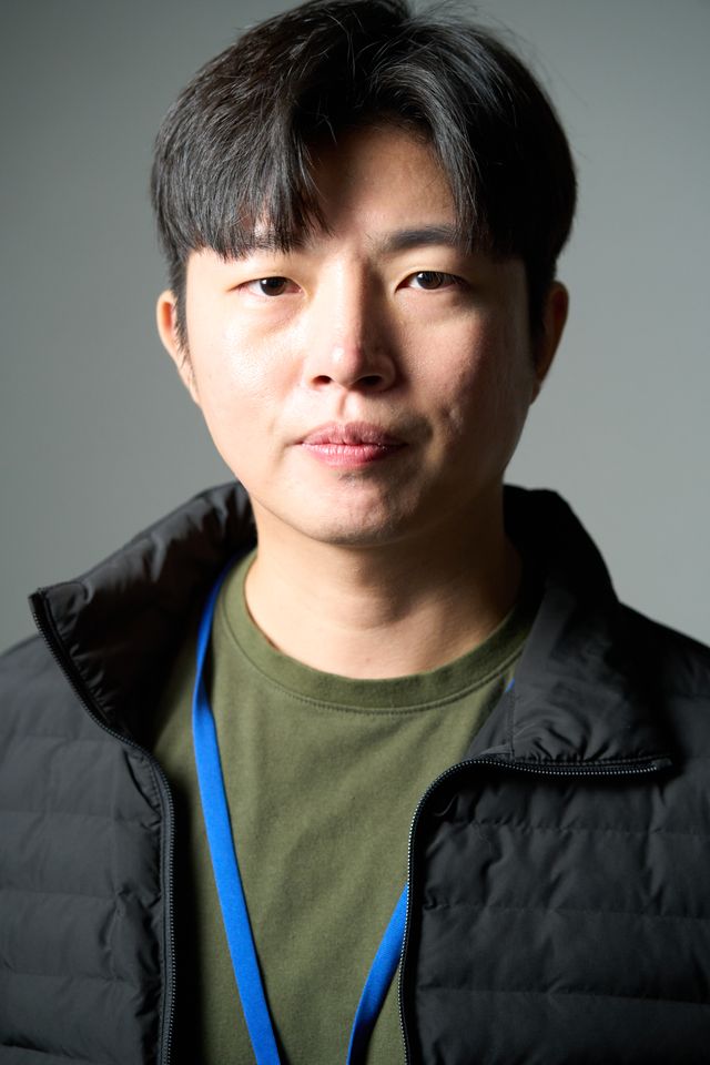 ド・ヨンハ サムネイル画像