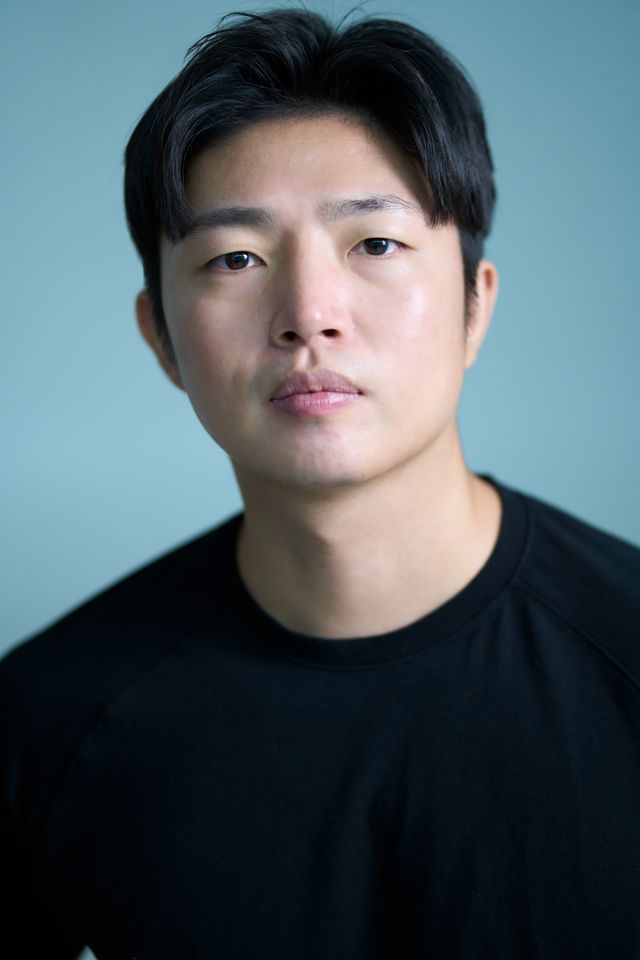 ド・ヨンハ サムネイル画像