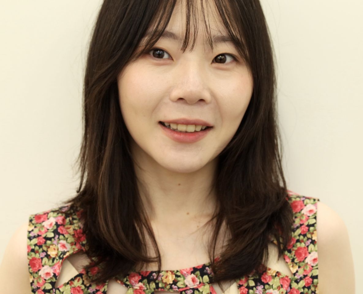 イ・ハユン サムネイル画像