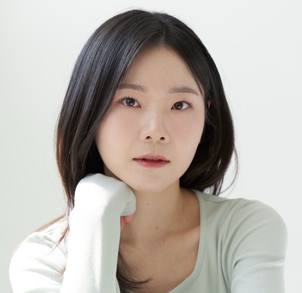 イ・ハユン サムネイル画像