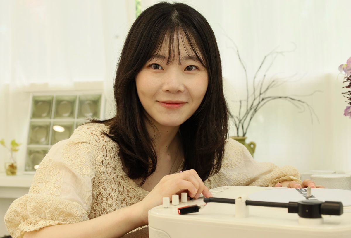 イ・ハユン サムネイル画像