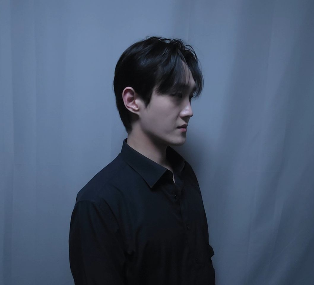 김洪관 サムネイル画像