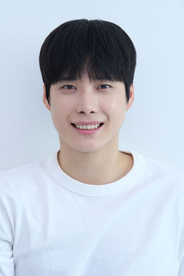 Kim Jun-su Ảnh thu nhỏ