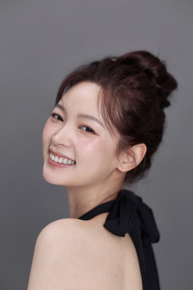 ソ・イ수 サムネイル画像