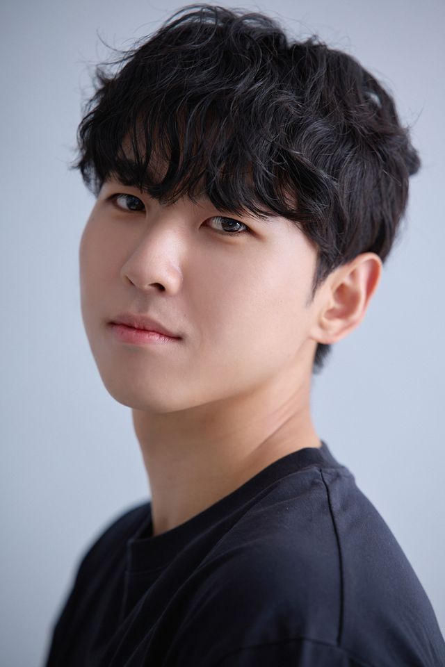 ยาง แจบอม ภาพขนาดย่อ