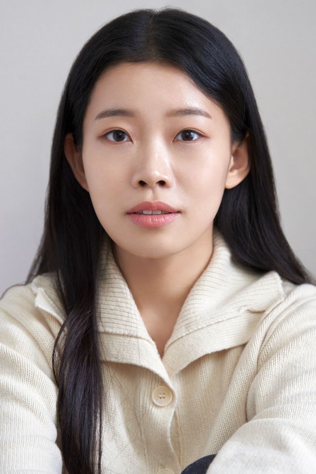 คิม เยบอน ภาพขนาดย่อ