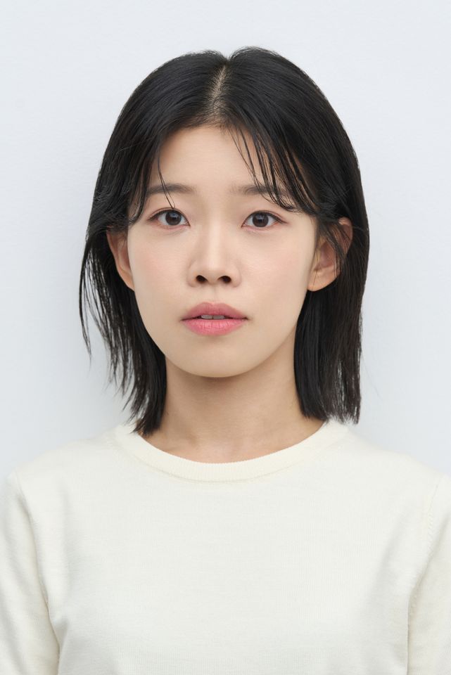 คิม เยบอน ภาพขนาดย่อ