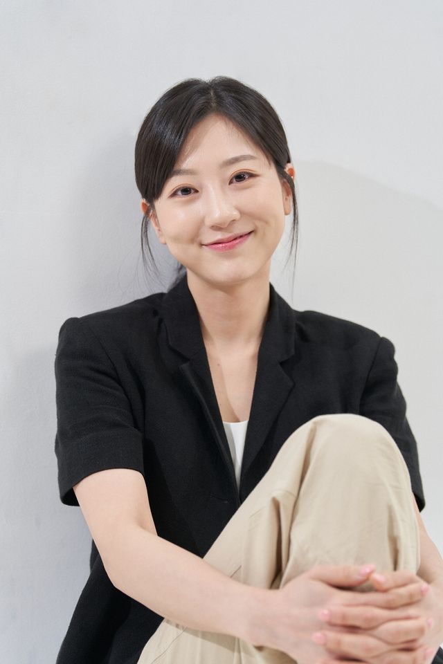 Eo Eun-bi Thumbnail image