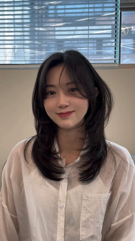 Eo Eun-bi Thumbnail image