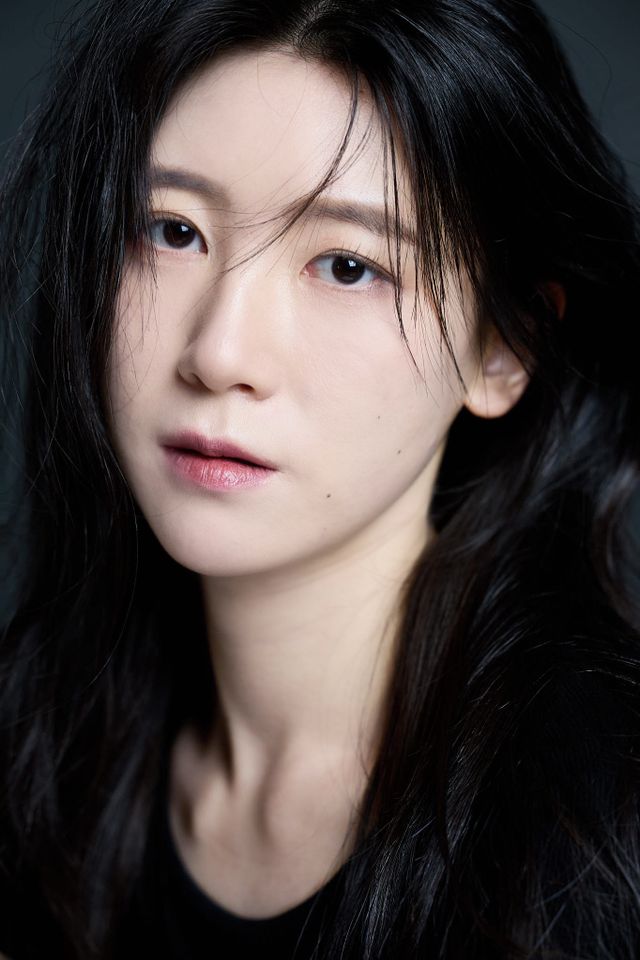 심고은 썸네일 이미지