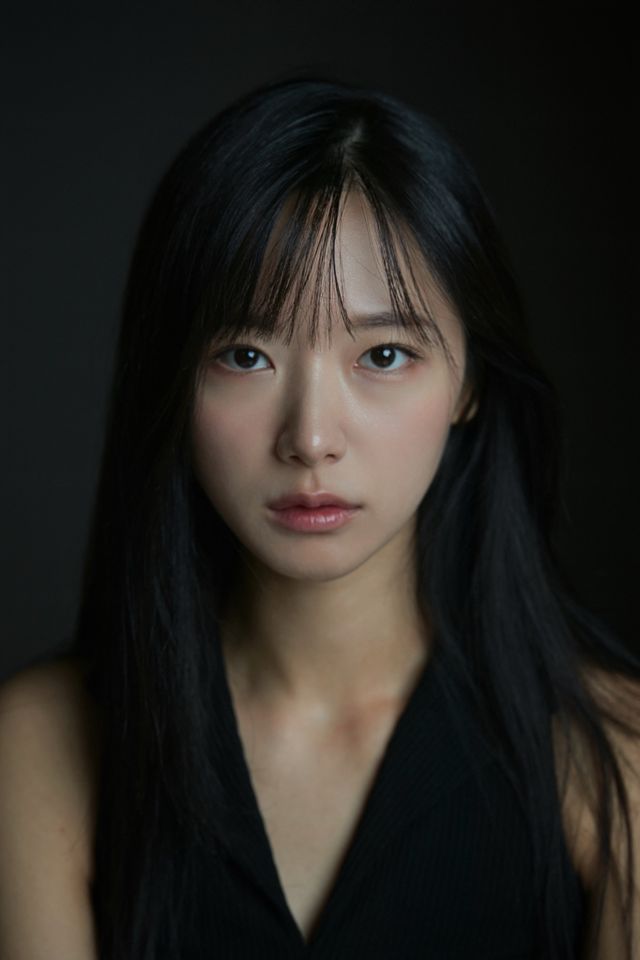 Kim Na-eun Thumbnail image