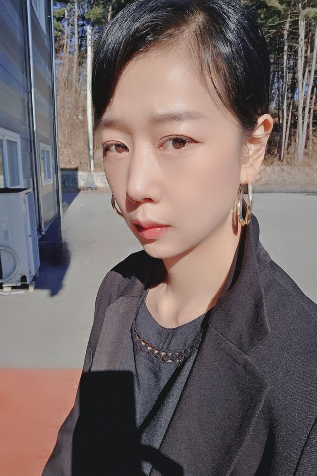 Jang Ji-hee Thumbnail image