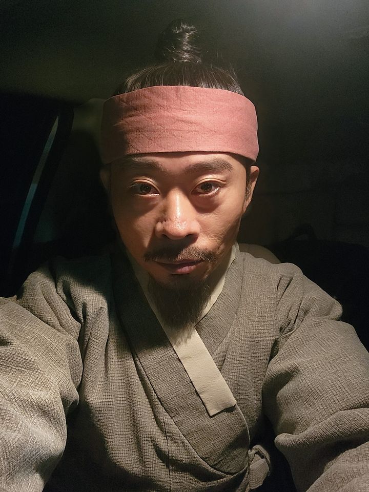 イ・フンユン サムネイル画像