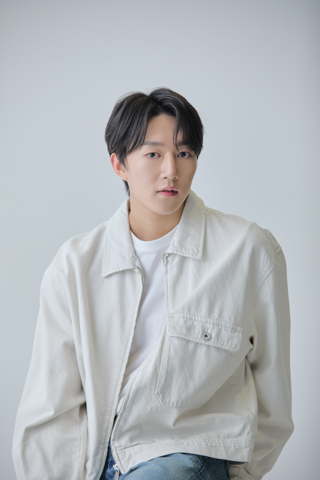 พัค กอนอู ภาพขนาดย่อ