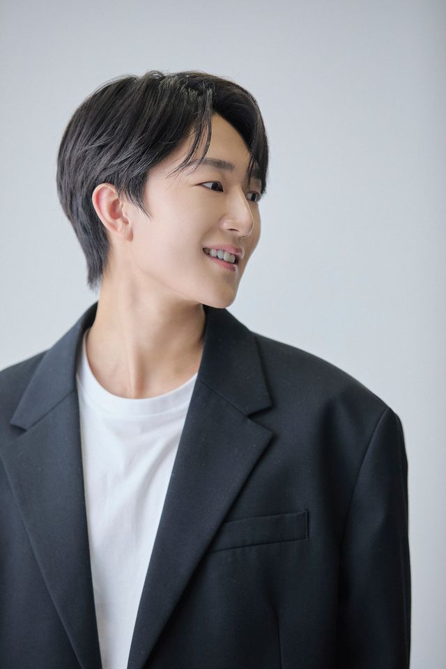 พัค กอนอู ภาพขนาดย่อ