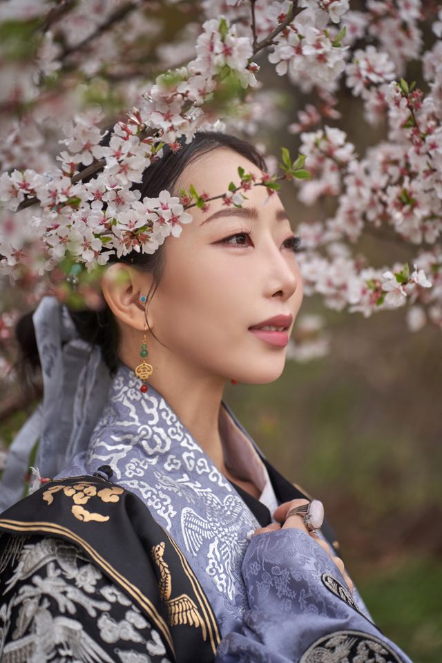 Han Hye-i Thumbnail image