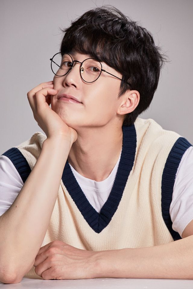 김지훈 ภาพขนาดย่อ