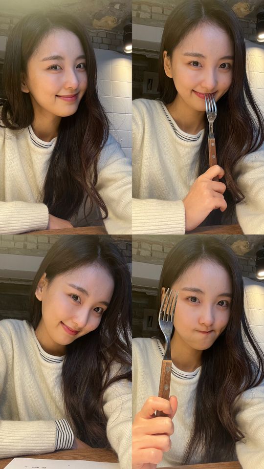 ฮัน อายุน ภาพขนาดย่อ