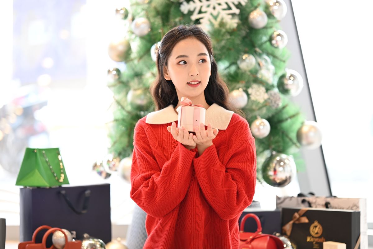 ฮัน อายุน ภาพขนาดย่อ