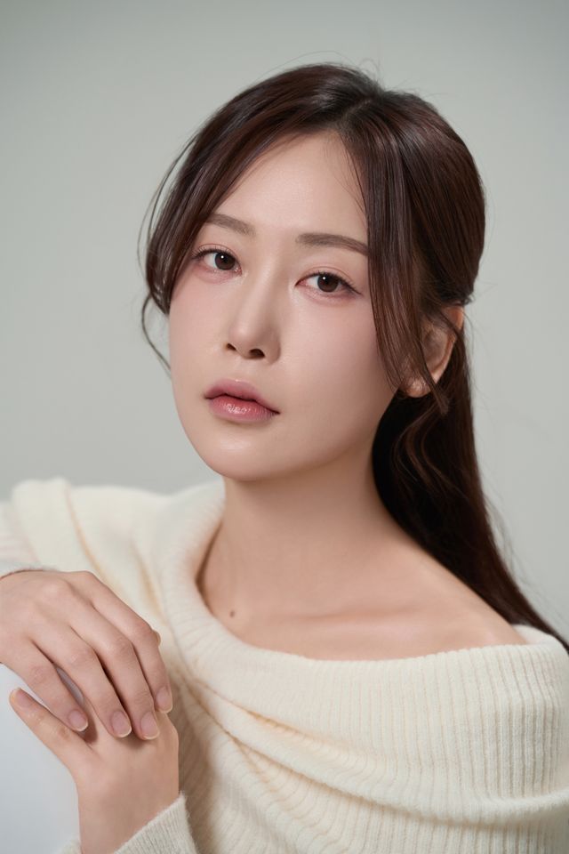 คิม แทริน ภาพขนาดย่อ