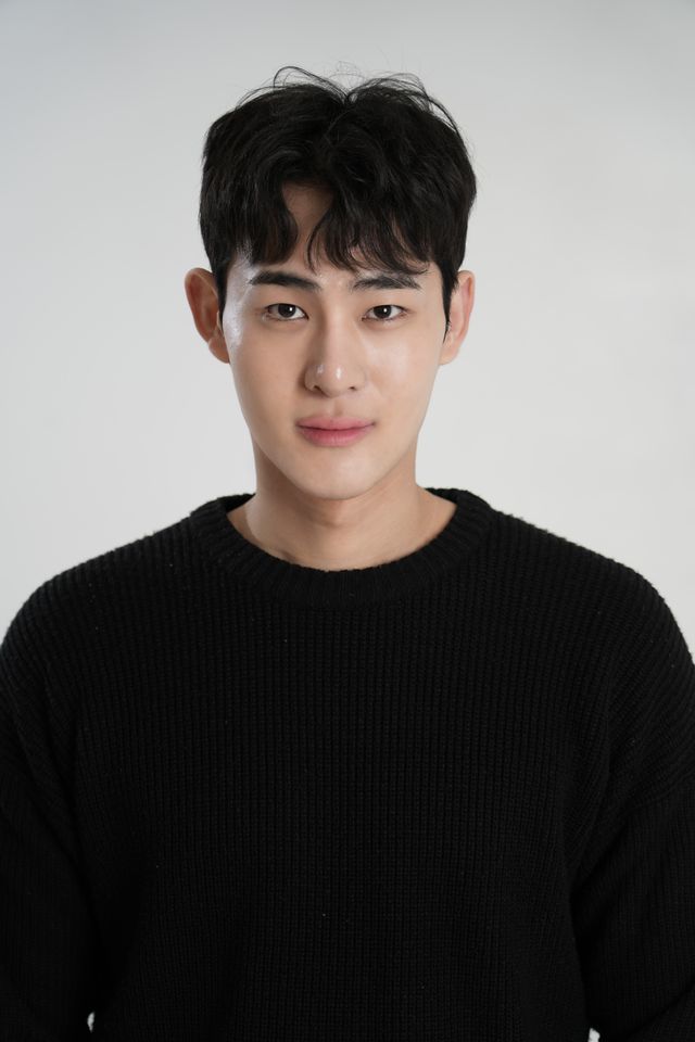 Heo Yoon-soo Thumbnail image