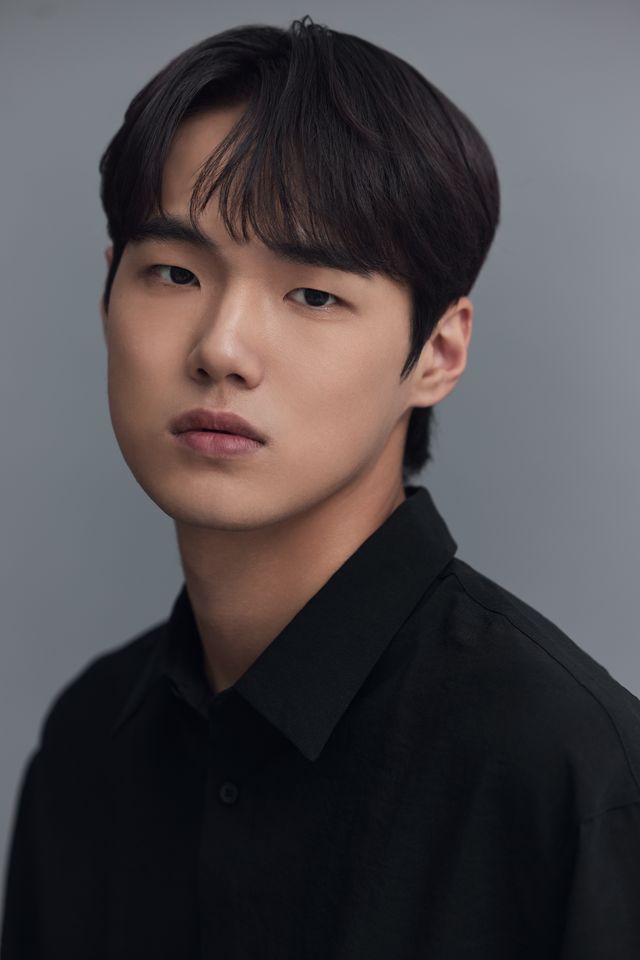 คิม ซึงซอบ ภาพขนาดย่อ