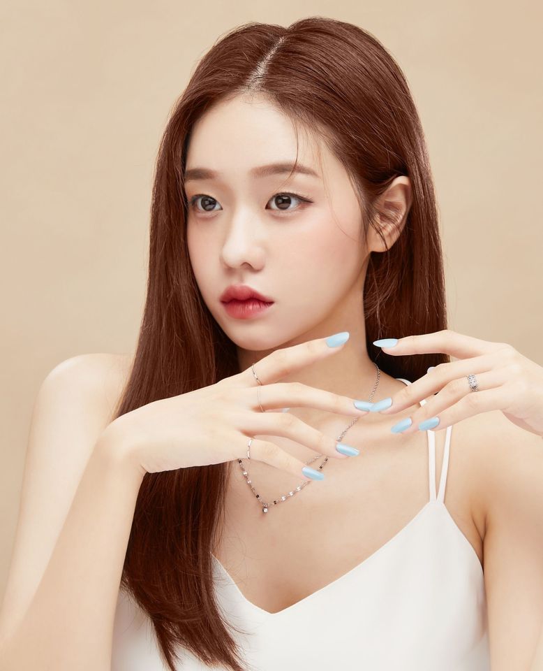 이서윤 ภาพขนาดย่อ