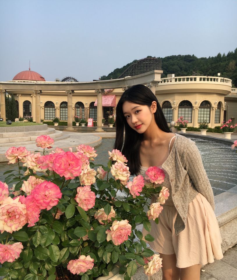 이서윤 ภาพขนาดย่อ