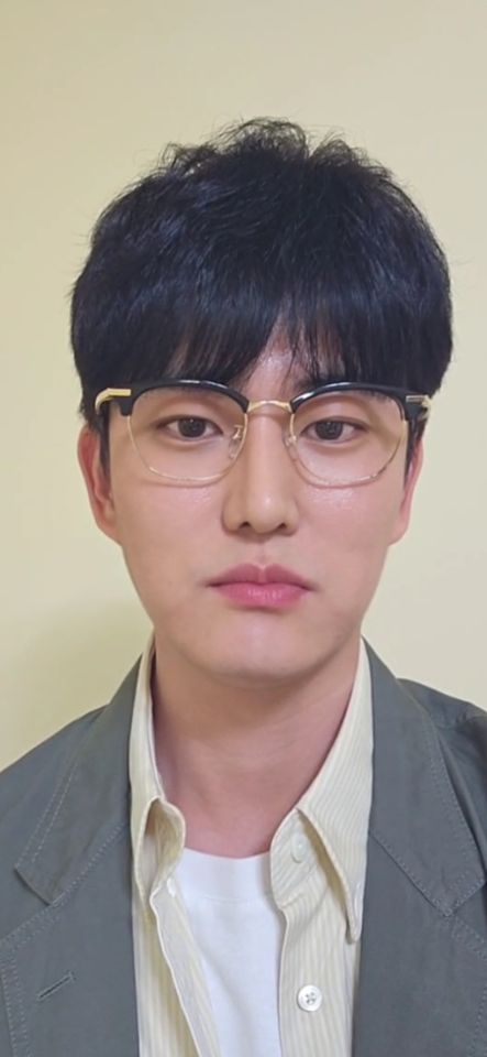 Baek Ji-hyeok Ảnh thu nhỏ