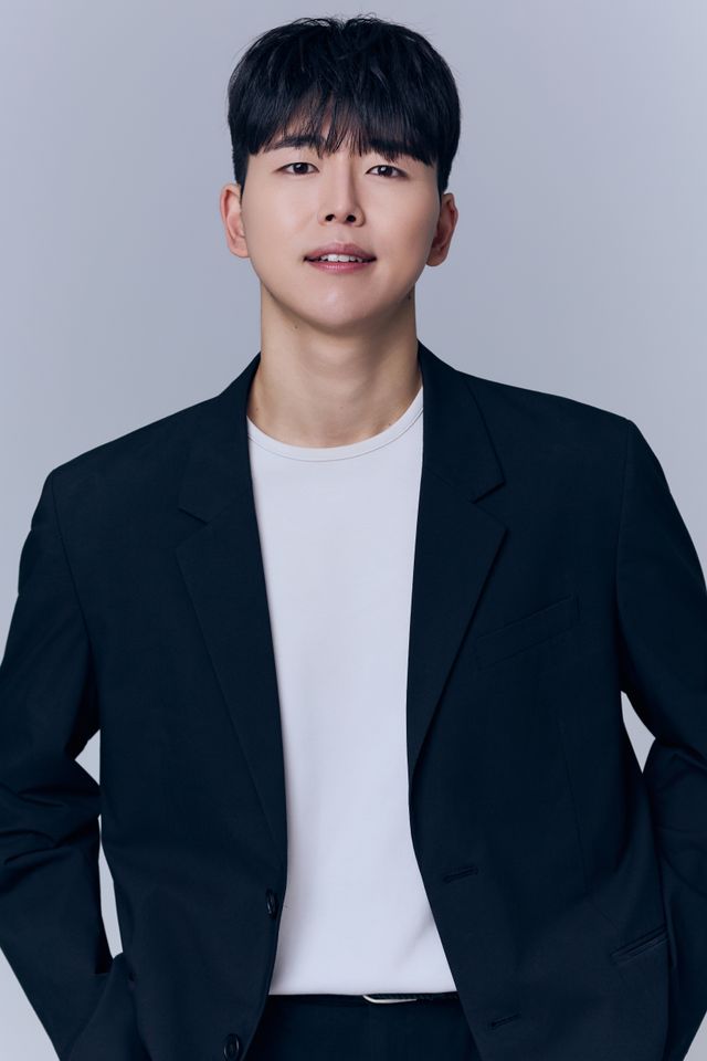 이현기 サムネイル画像