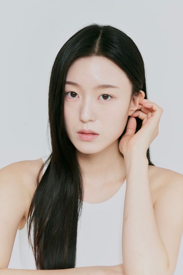 Son Bok-ju Thumbnail image