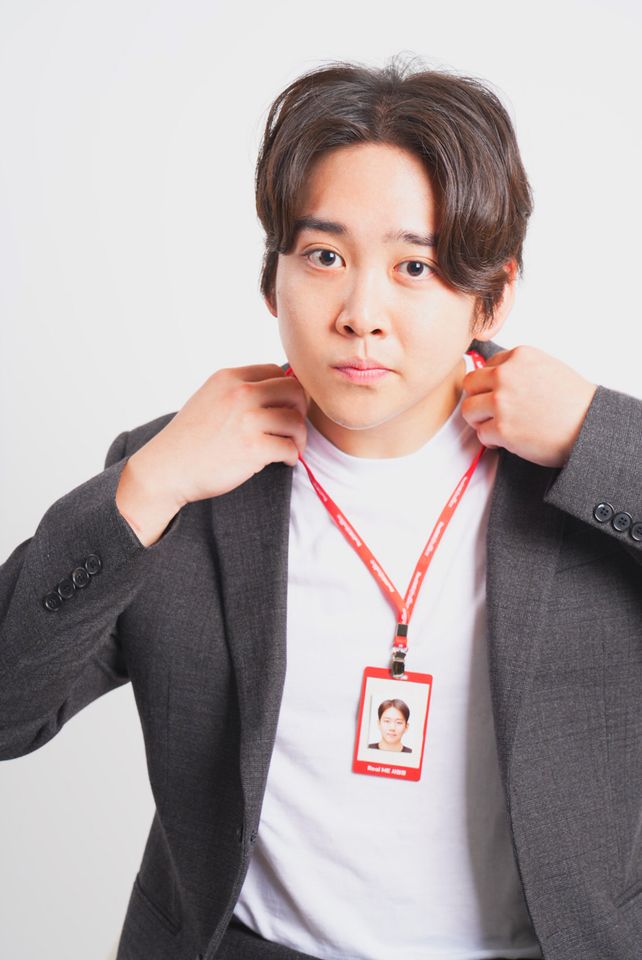 カン・ジウ サムネイル画像