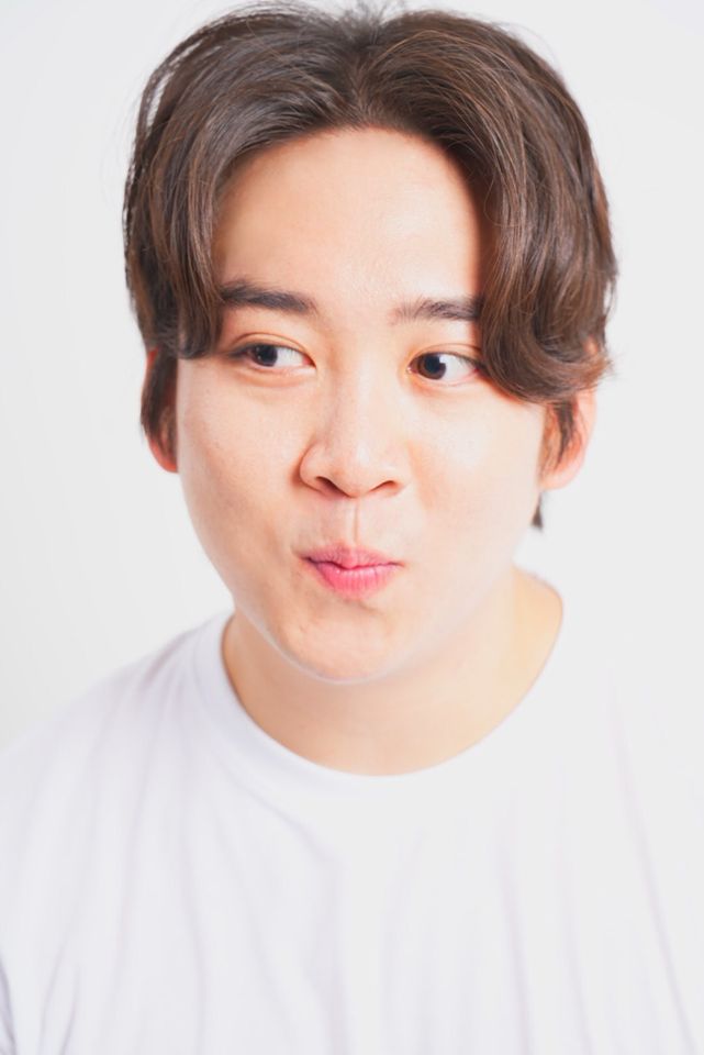 カン・ジウ サムネイル画像