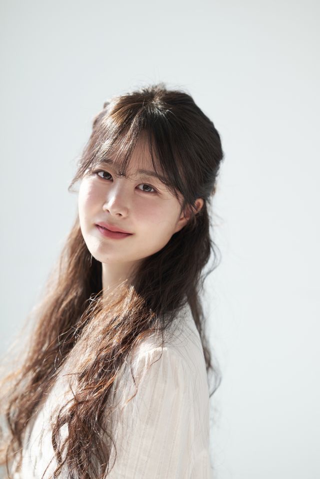 Han Yun-ji Thumbnail image