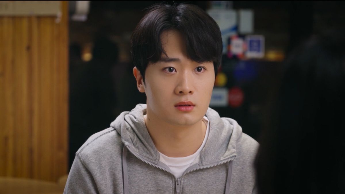 キム・ミンソン サムネイル画像