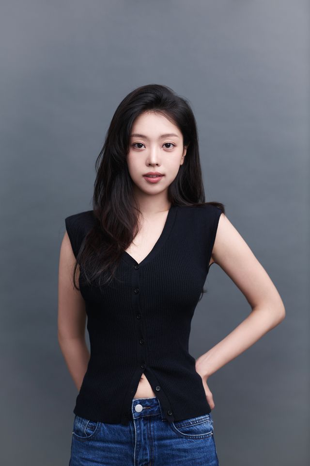 강여정 썸네일 이미지