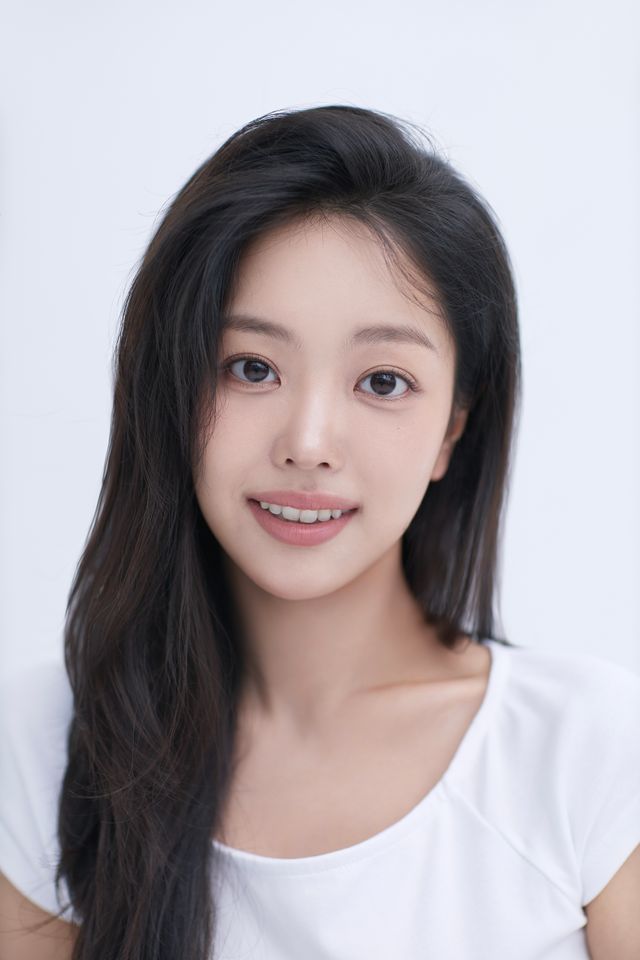 강여정 썸네일 이미지