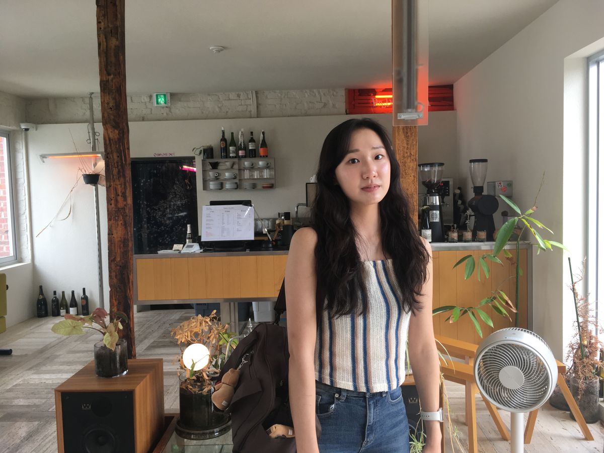 Song Dami Thumbnail image