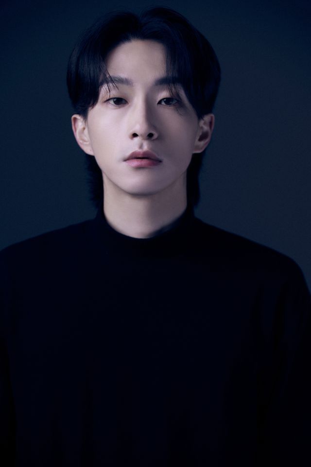 คิม ดงอู ภาพขนาดย่อ