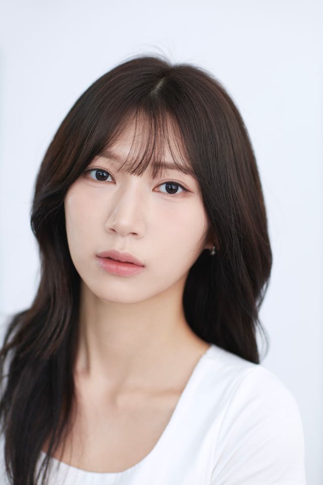 キム・スヨン サムネイル画像