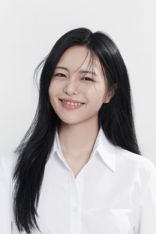 イ・スミン サムネイル画像