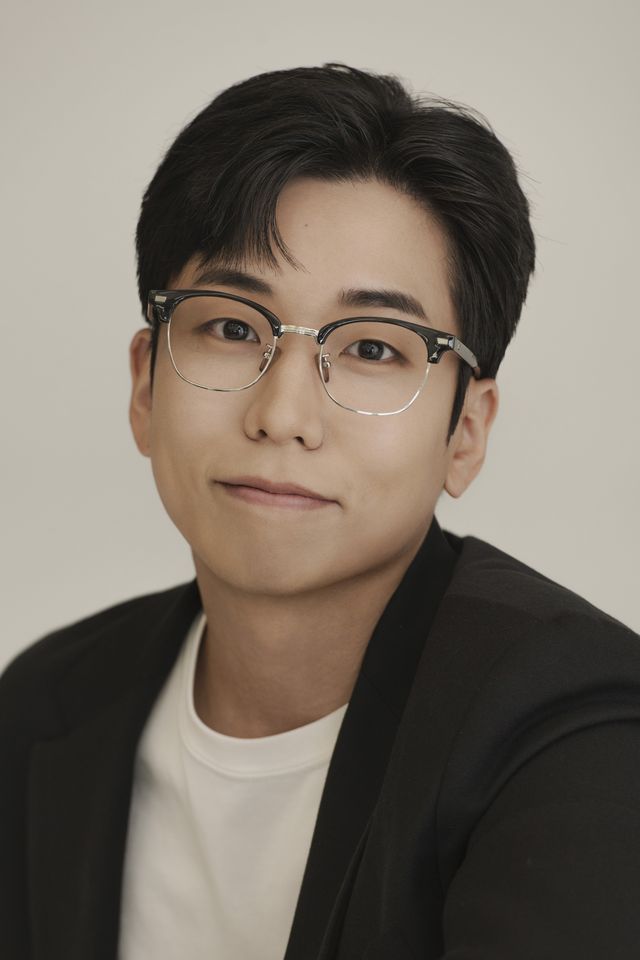 심민기 Thumbnail image