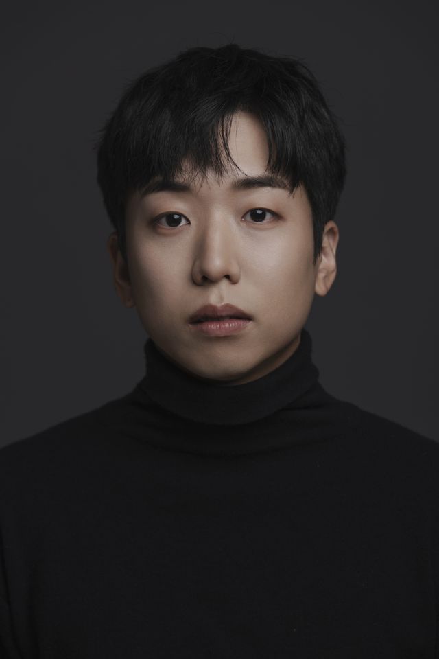 심민기 Thumbnail image