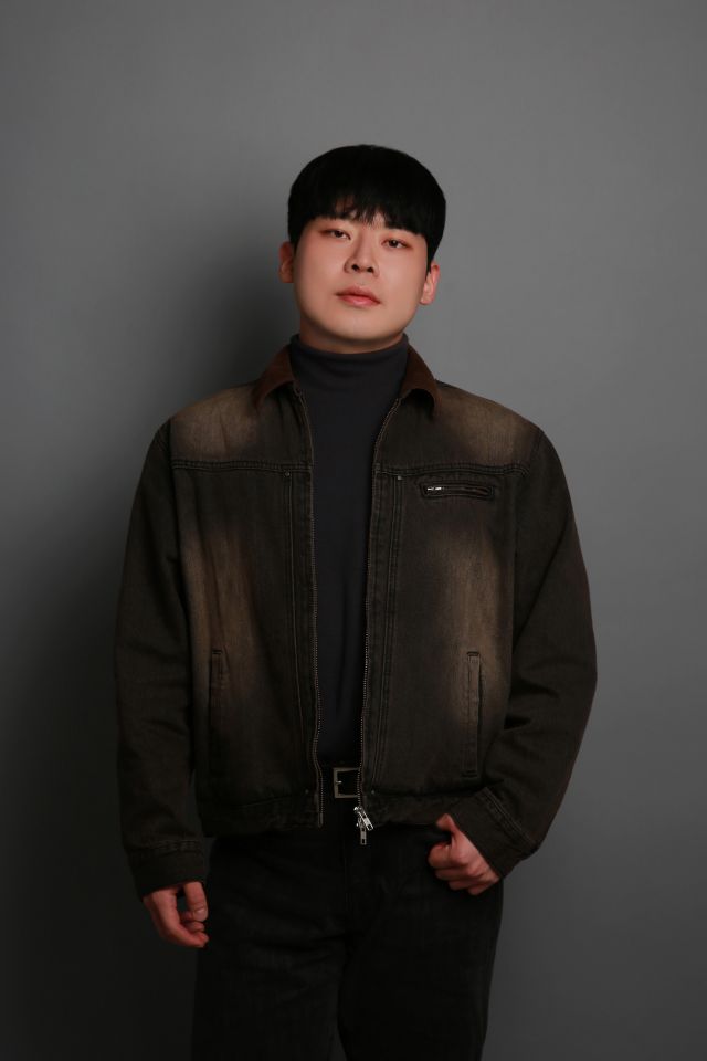 คิม แจซอง ภาพขนาดย่อ