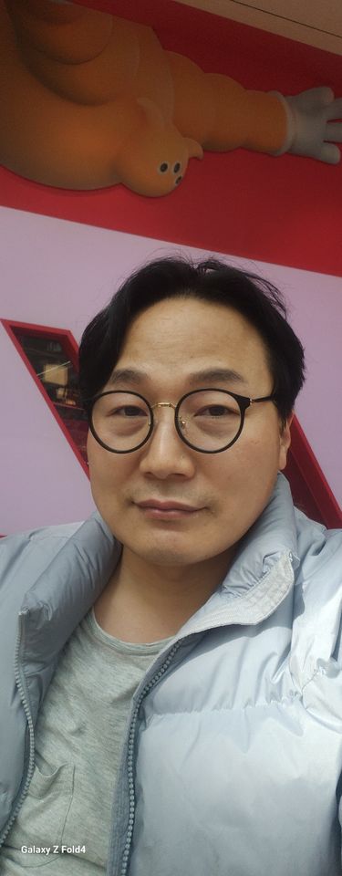 パク・ジュンヒー サムネイル画像