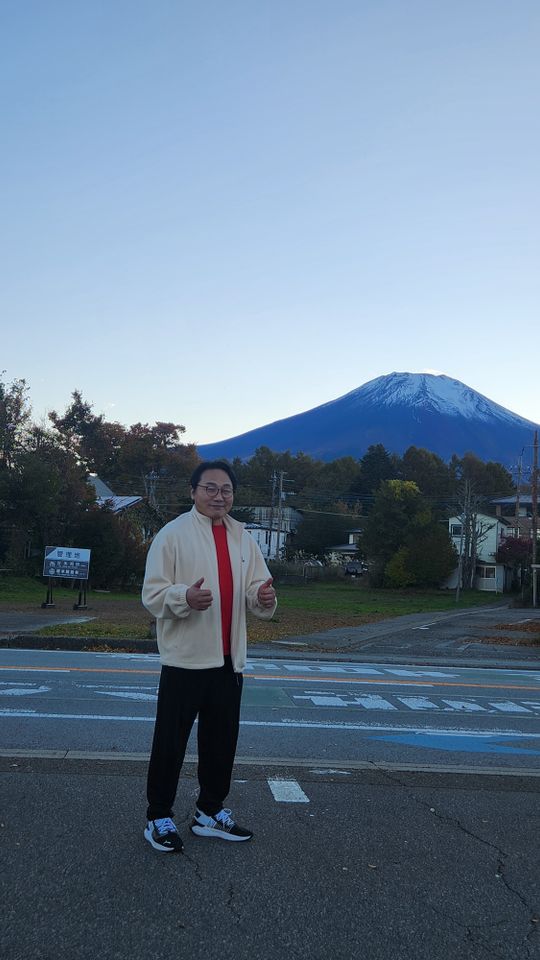 パク・ジュンヒー サムネイル画像