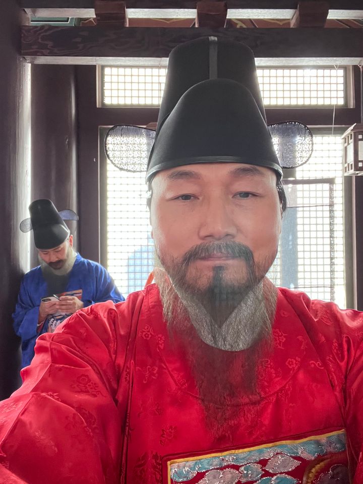 パク・ジュンヒー サムネイル画像