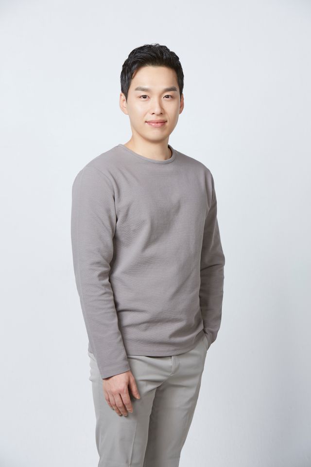 คิม ซึงวาน ภาพขนาดย่อ