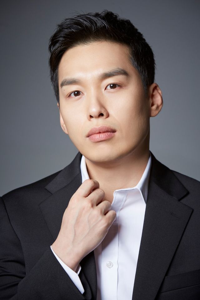 คิม ซึงวาน ภาพขนาดย่อ